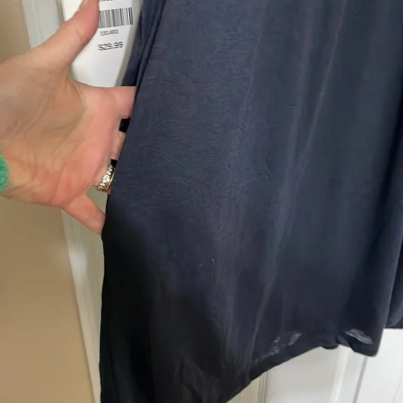 Dress Up navy vneck dress m nwt - Picture 4 of 7